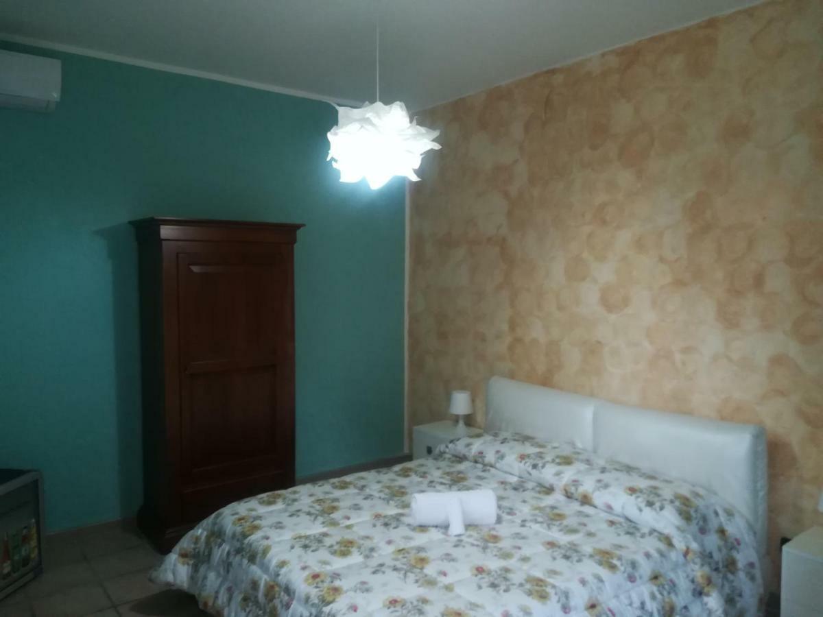 Altomare Hotell Augusta Exteriör bild